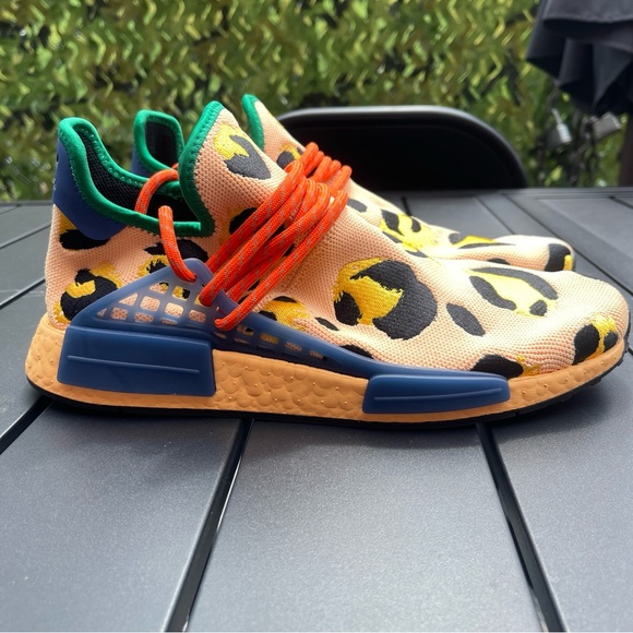 Adidas Men’s NMD Human Race Pharrell Animal Print Leopard Pulse Amber - Picture 5 of 5